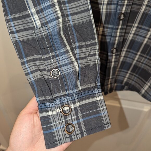 Kenneth Cole New York  Button Down SZ S - Picture 2 of 6